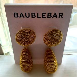 Beautiful Baublebar gold drop earrings